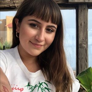 Meet your Posher, Alexandra